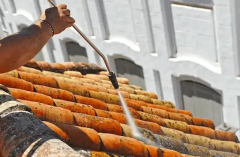 Nettoyage de toitures - Villars-les-Dombes